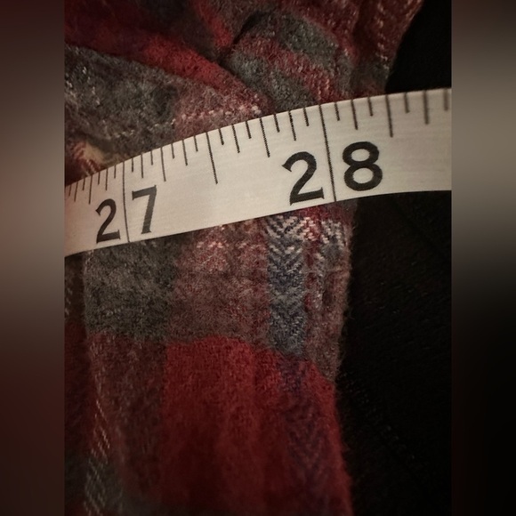 Vintage Woolrich Men's 100% Cotton Flannel Button Down Shirt Red & Gray Plaid - Picture 5 of 5